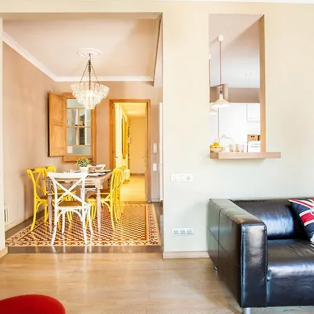 Casa Pasqual Amoros Barcelona